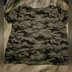 Calvin Klein kids top size L (12 & 14)